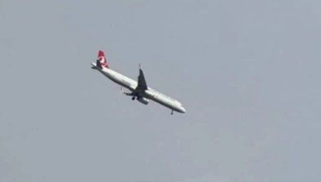 DRAMA NA NEBU IZNAD BEOGRADA Avion mora prinudno da sleti!