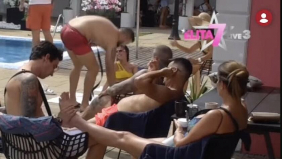 PALO PRVO VATANJE U ZADRUZI! Mladi učesnik ispipkao KAČAVENDU, odradio je na fetiše