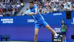 NIJE IM NOLE OSTAO DUŽAN Publika navijala za Hrvata, a onda je Đoković uradio neverovatnu stvar (VIDEO)