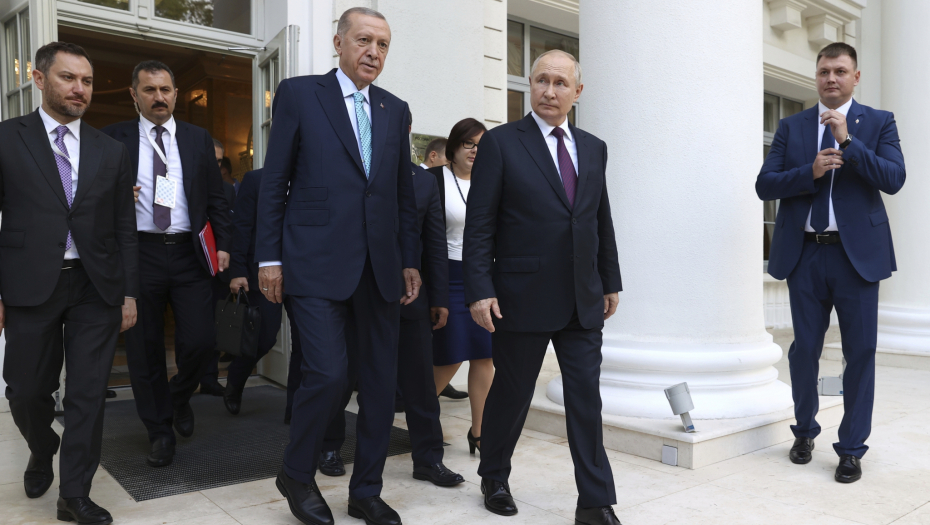 "SVE KARTE SU U RUKAMA PUTINA" Galetin: Vidi se jasna namera Rusije