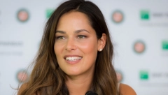 ONA JE SINONIM ZA NAJSTILIZOVANIJU SRPKINJU Ana Ivanović u tri modne kombinacije, koja vam je najlepša?