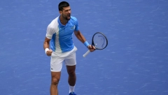 NOVAK DUGO NIJE BIO OVAKO LJUT Đoković izbacio svog navijača (VIDEO)