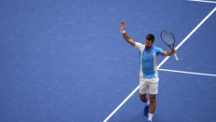 ĐOKOVIĆ PONOVO NADMAŠIO FEDERERA Novak postavio novi rekord