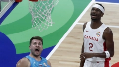 SLOVENAC BEZ DLAKE NA JEZIKU Besni Dončić poslao brutalnu poruku FIBA, ne miri se sa porazom