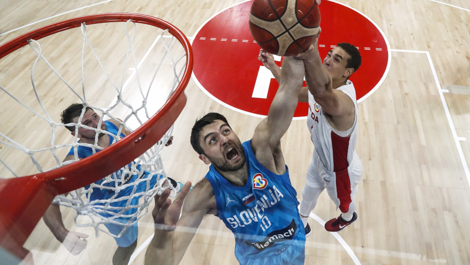 NOVI IGRAČ CRVENE ZVEZDE DAO SAVET SRBIJI Evo kako "orlovi" trebaju da igraju u polufinalu