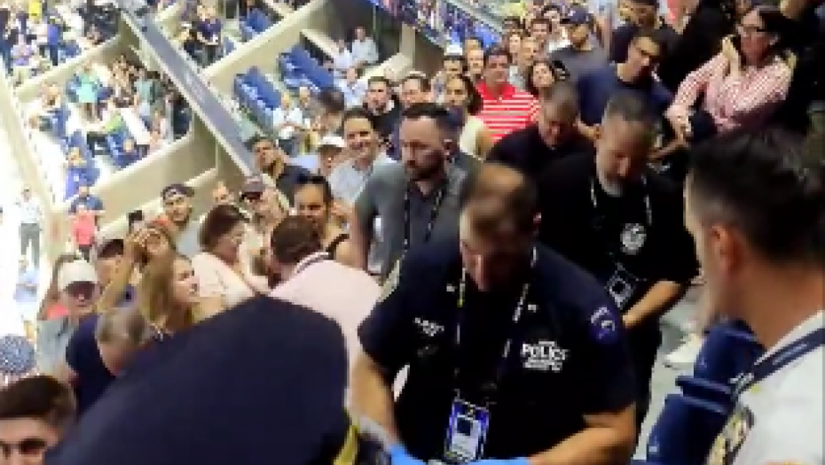 IZUO SE I ZALEPIO ZA BETON Novak mora da se pazi, haos na US Openu je već počeo i neće stati