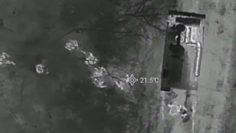 NAPAD FRAGMENTOVANOM MUNICIJOM Rusi otkrili položaj Ukrajinaca, pa krenuli u akciju kvadrokopterima (VIDEO)