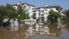 TELO MUŠKARCA PRONAĐENO NA PLAŽI Broj mrtvih u Grčkoj porastao na 11