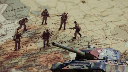 STIGLI LEOPARDI Prvih 10 tenkova je poslato u Ukrajinu