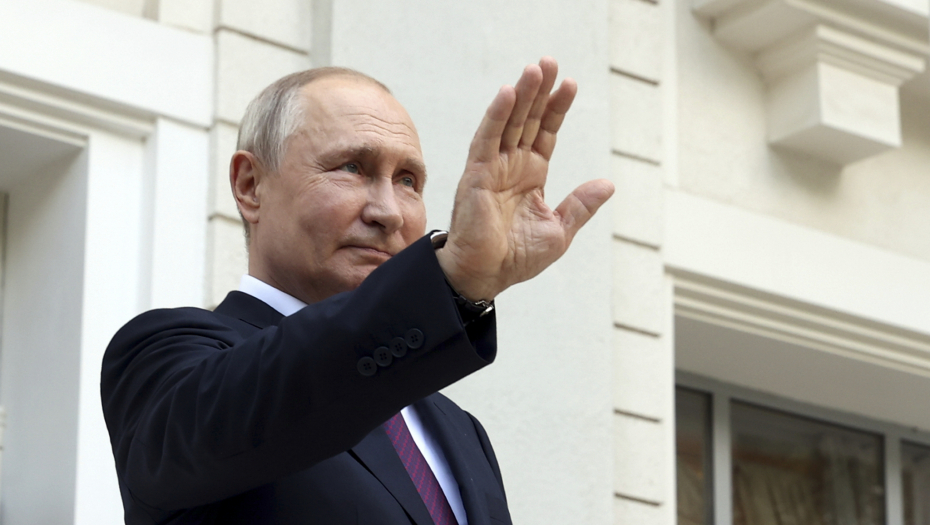 PUTINOV LET U ABU DABI PRATILA ČETIRI RUSKA LOVCA Akcija se pokreće (VIDEO)