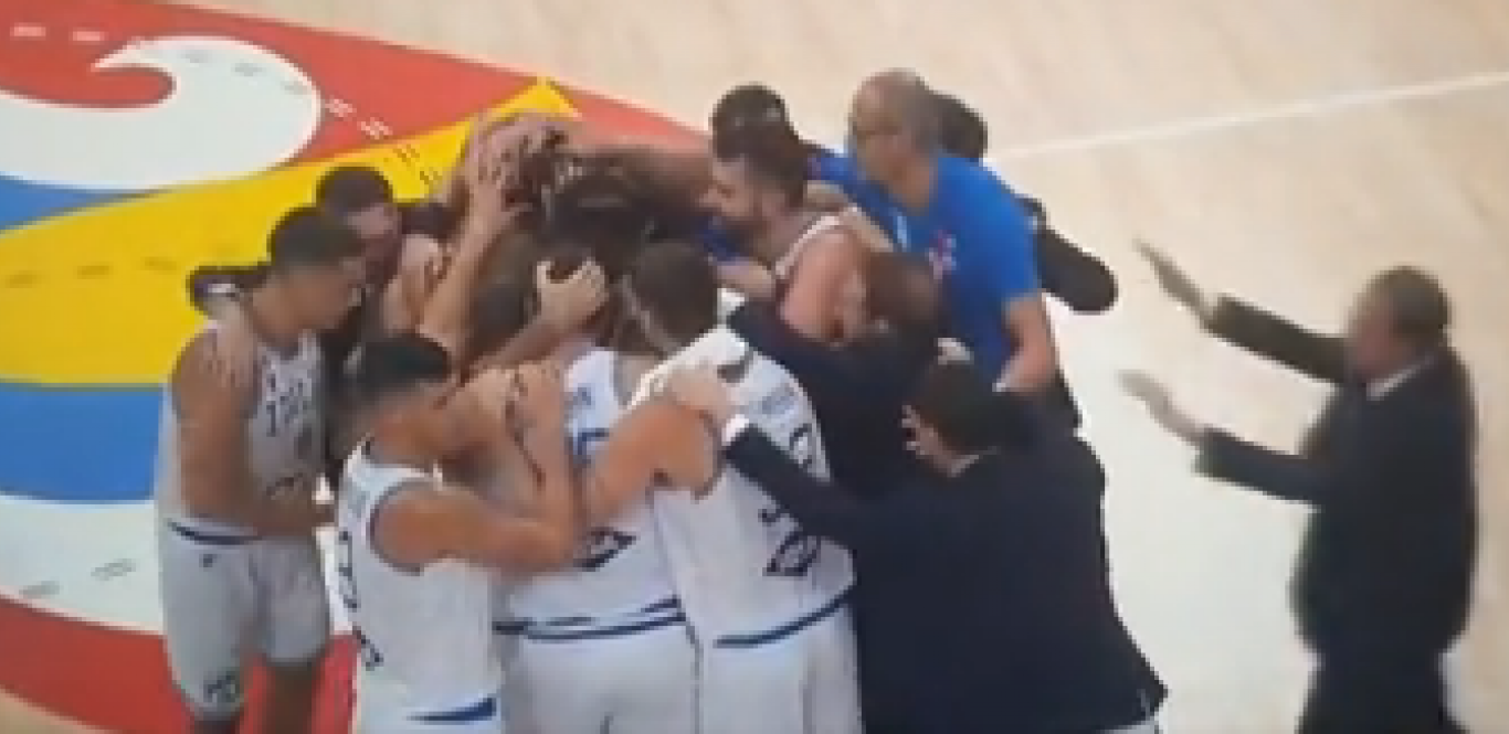 EMOTIVNE SCENE U MANILI Pogledajte oproštaj Điđija Datomea od igračke karijere (VIDEO)