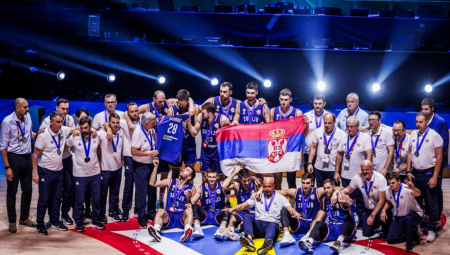 SIJA SREBRO KAO ZLATO Srbija postala najtrofejnija zemlja u istoriji Mundobasketa