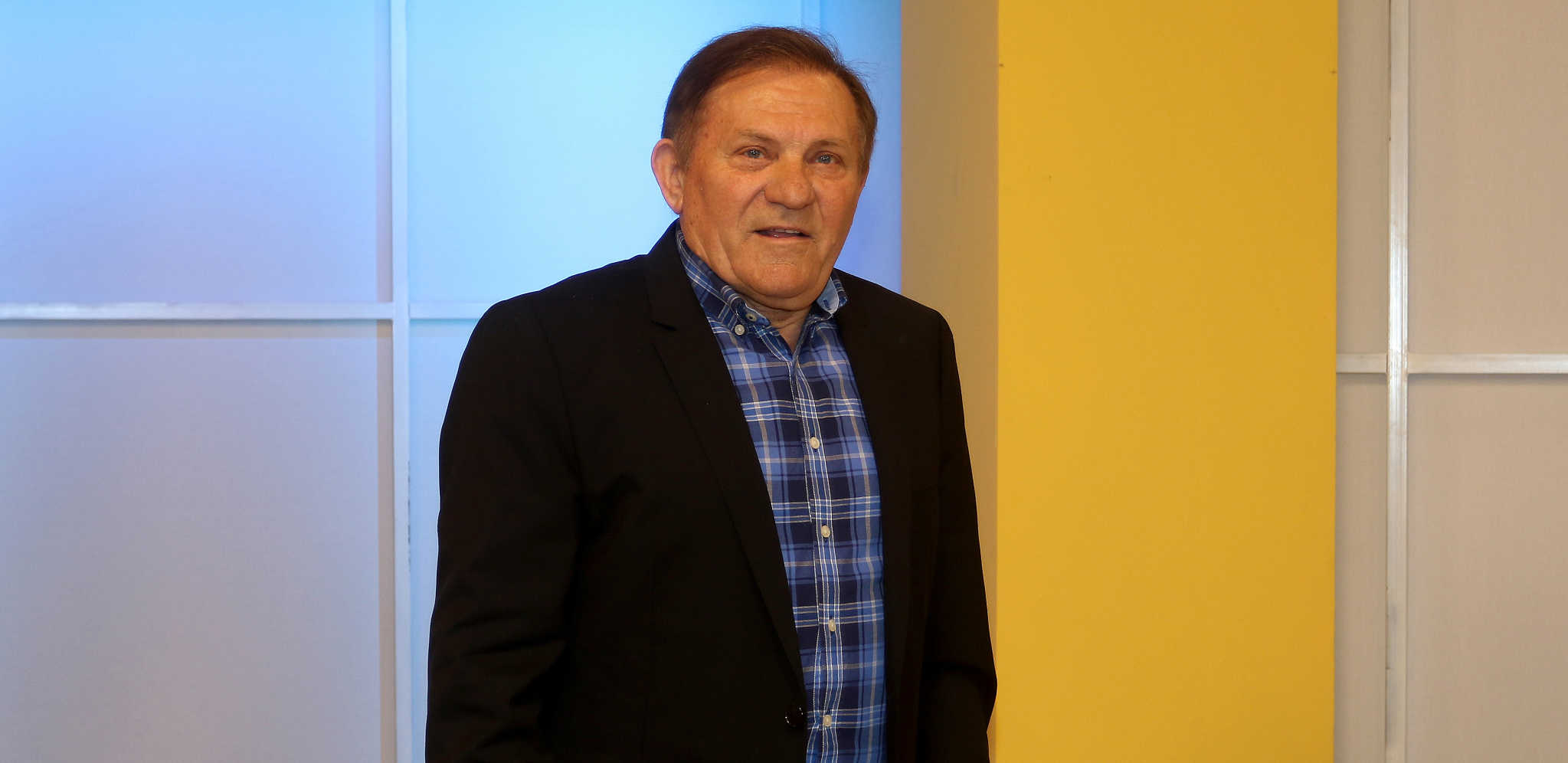 BOJANIĆ LJUBI 24 GODINE MLAĐU Otkrivamo kako su pevačevu izabranicu prihvatila njegova deca