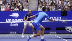 KAD PLANIRAŠ DA USPORIŠ? Novak konačno odgovorio Medvedevu, mnoge tenisere će zbog ovoga zaboleti glava