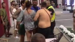 PRVA TUČA U ELITI Obezbeđenje odmah reagovalo, haos nastao zbog krađe, a evo ko se odmah umešao!