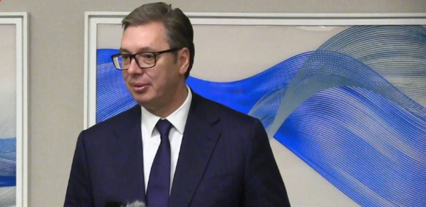 NE ZNAM JESU LI IŠLI U NEKU AMBASADU Vučić o zahtevu opozicije za raspisivanje vanrednih izbora: Dobiće najkonkretniji odgovor
