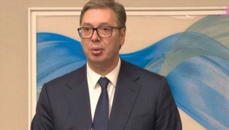 IDEM LIČNO DA KUPIM JOGURT I PARIZER Vučić o sramnim napadima opozije na jeftinije cene hrane: Dovešću Malog i Momirovića - to će nam biti doručak