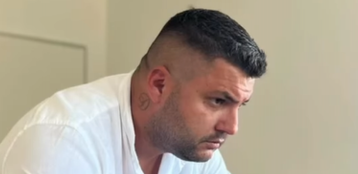 SITA, KUPUJEŠ HRANU NA VERESIJU, LAŽEŠ I VARAŠ Asmin objavio novi video, Ahmićke se našle na stubu srama