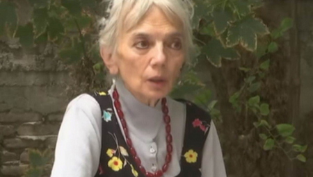 NAŠA GLUMICA KOJA SE HRANI U NARODNOJ KUHINJI SLAVI ROĐENDAN Teška sudbina rasplakala je Srbiju, duguje ogromne pare državi