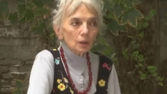 NAŠA GLUMICA KOJA SE HRANI U NARODNOJ KUHINJI SLAVI ROĐENDAN Teška sudbina rasplakala je Srbiju, duguje ogromne pare državi