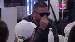 HAOS ZA CRNIM STOLOM! Sanjin napravio ljubomornu scenu Kačavendi zbog odabira omiljenog, zadrugari skočili kao opareni! (FOTO)