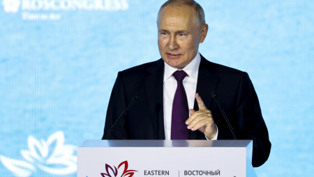 RUSIJA OBELEŽAVA DAN UJEDINJENJA NOVIH REGIONA  Putin: „I mi ćemo sigurno ostvariti svoje ciljeve“