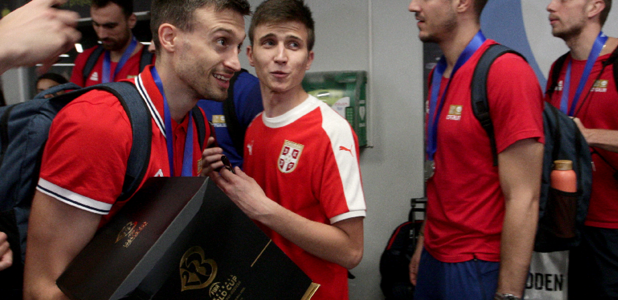 OTKRIVENA MISTERIJA ALEKSINE KUTIJE Posle ovoga ćete još više voleti Avramovića, gest o kojem će se dugo pričati