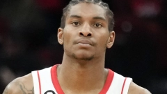 ULETEO U SOBU I PREUTUKAO KOŠARKAŠICU Uhapšen poznati NBA igrač, napravio užasan haos