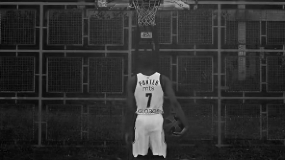 CRNO-BELI U NOVOM RUHU! KK Partizan predstavio novi dres