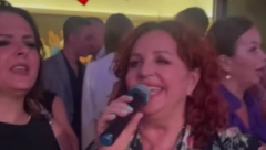 PEJOVIĆEVA ŽENA U TRANSU Ana Bekuta pevala Biljani, slavljenicu posebno oduševio Lukasov nastup!