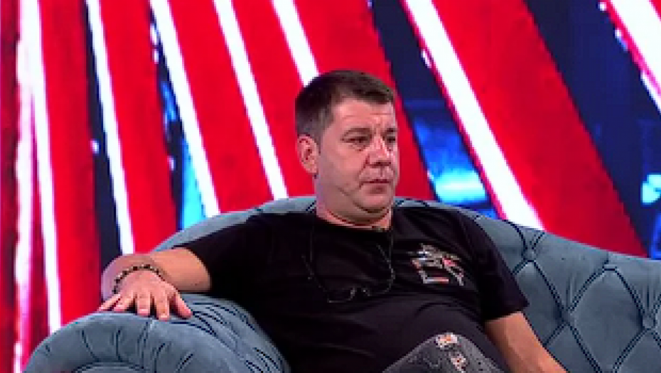 VENČAĆEMO SE NA PET GODINA VEZE! Ivan Marinković progovorio o svadbi, otkrio tačan datum! (FOTO)