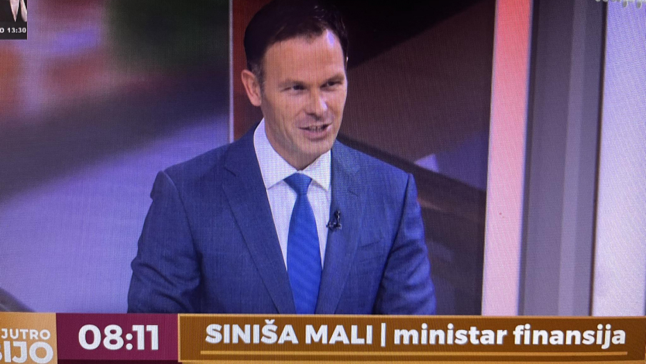 SUTRA POČINJE ISPLATA UVEĆANIH PLATA Ministar finansija saopštio sjajne vesti