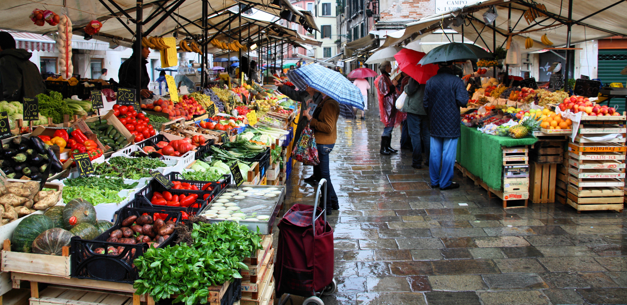 PA DA LI JE OVO NORMALNO! Ko sprema SLAVU neka se dobro preračuna, cena ove namirnice ide i do 2.000 DINARA!