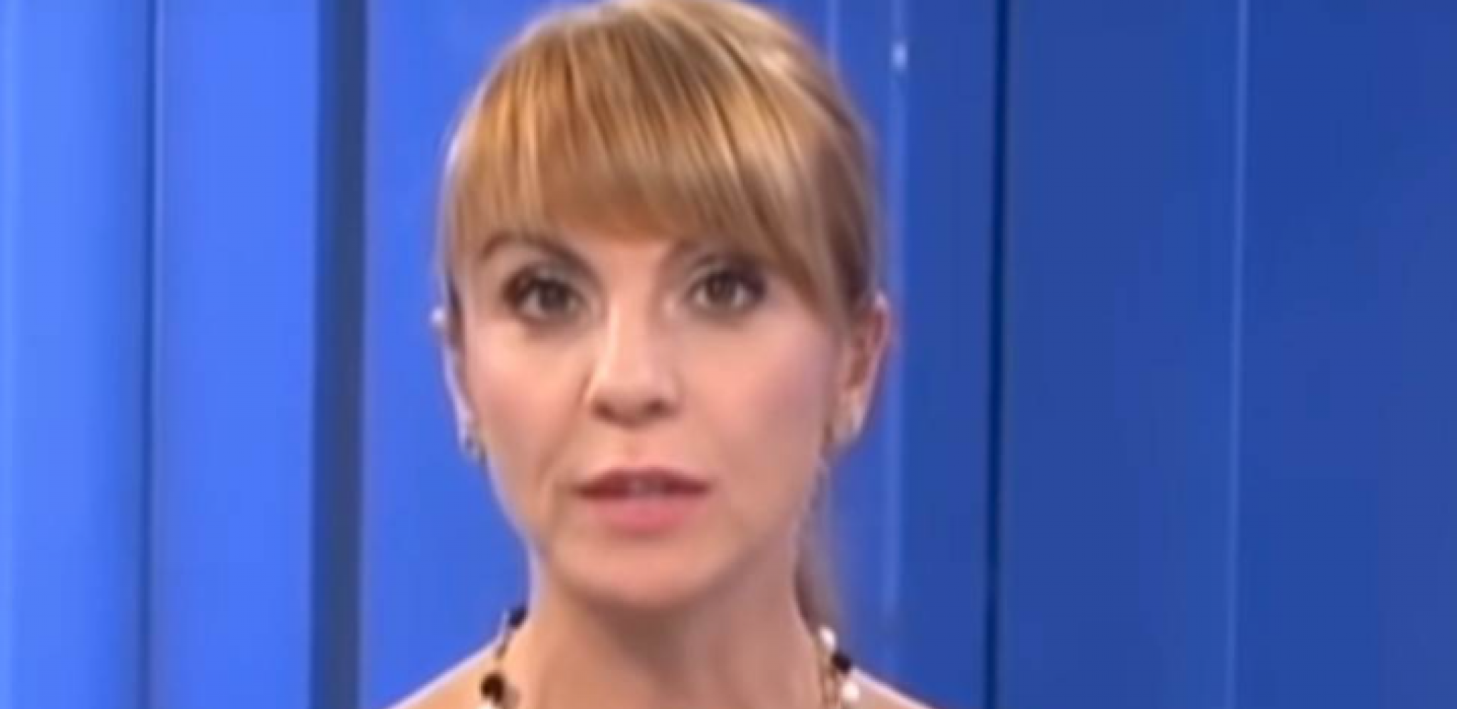 GLEDAOCI ZANEMELI ZBOG VODITELJKE RTS-A Hitno prekinuto snimanje dnevnika, snimak postao viralan! (FOTO)