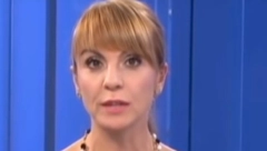 GLEDAOCI ZANEMELI ZBOG VODITELJKE RTS-A Hitno prekinuto snimanje dnevnika, snimak postao viralan! (FOTO)