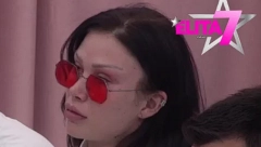 JEZIVA SCENA U ELITI Bivša robijašica slučajno pokazala ožiljke, javnost u šoku zbog prizora!