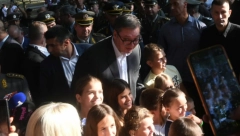 "OVA DEČICA SU UČINILA DAN ZASTAVE POSEBNIM" Predsednik se oglasio na Instagramu, poslao važnu poruku povodom praznika