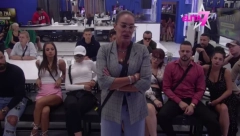 NISAM ZNALA KAKO ĆU ACINOJ ŽENI NA OČI ZBOG ANE! Milena brutalno odgovorila na kompromitujući sadržaj koji Ćurčićeva poseduje o njoj!