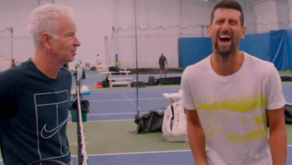 NOLE KAO MEKINRO Đoković imitirao legendarnog tenisera i "umirao" od smeha, osvanuo hit snimak sa US Opena pre osvajanja titule (VIDEO)