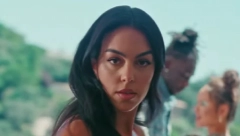 GEORGINA RODRIGEZ U NEŠTO DRUGAČIJEM IZDANJU Pozirala u tradicionalnoj nošnji i oduševila stanovnike Saudijske Arabije