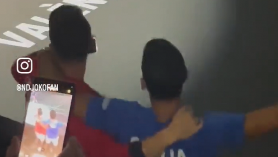 NOVAKOV ŠOU Đoković napravio žurku usred meča (VIDEO)