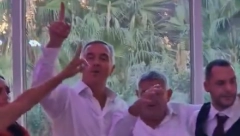 ĐUKANOVIĆ SE VRAĆA KORENIMA Pogledajte kako Milo Srbuje posle pada sa vlasti (VIDEO)