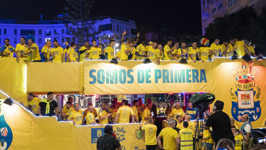 OVO DO SADA NIJE VIĐENO Fudbaleri se izgubili na aerodromu, klub hitno reagovao