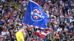 PRIJAVA FARE Odmotava se klupko oko huligana: Hrvate otkucao komšija!