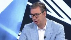 POMAMA ZA PARIZEROM Vučić: U jednom lancu povećana prodaja 1860 odsto