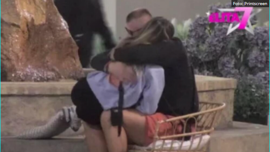 JANJUŠ KONAČNO PRIZNAO OSEĆANJA PREMA ANELI Sakrili se od svih, pa razmenjivali nežnosti!