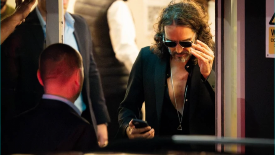 ŽENE TERAO NA SRAMNE RADNJE Jezive optužbe na račun slavnog glumca ne prestaju da se nižu, ovo je ispovest njegove žrtve!