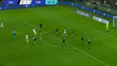 RADONJIĆ CEPA MREŽICU SALERNITANE Pogledajte gol i prelepu majstoriju reprezentativca Srbije (VIDEO)