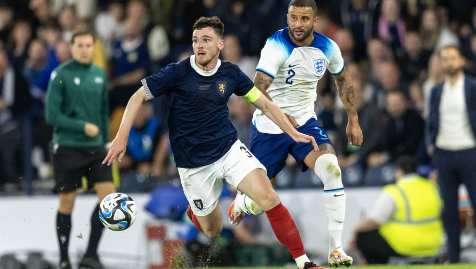 CELA PLANETA ODUŠEVLJENA ŠKOTSKIM NAVIJAČIMA Evo šta su uradili pred meč sa Engleskom, svi o tome pričaju (VIDEO)