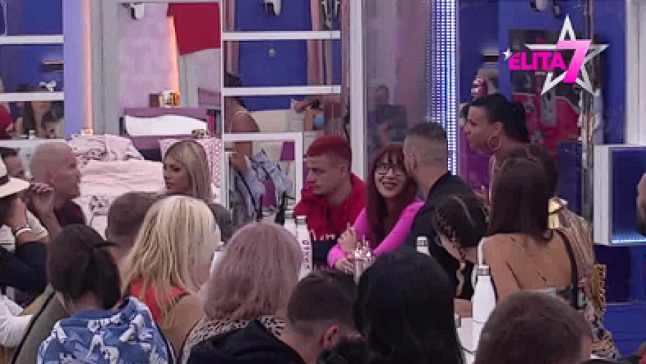 PREKRŠIO SI OBEĆANJE! Marija Malivuk se obrušila na Munjeza jer je izdao njihovo dugogodišnje prijateljstvo! (FOTO)